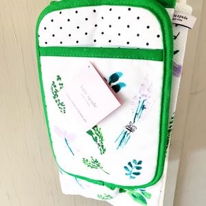NWT! Kate Spade 3-Piece Kitchen Set 💝